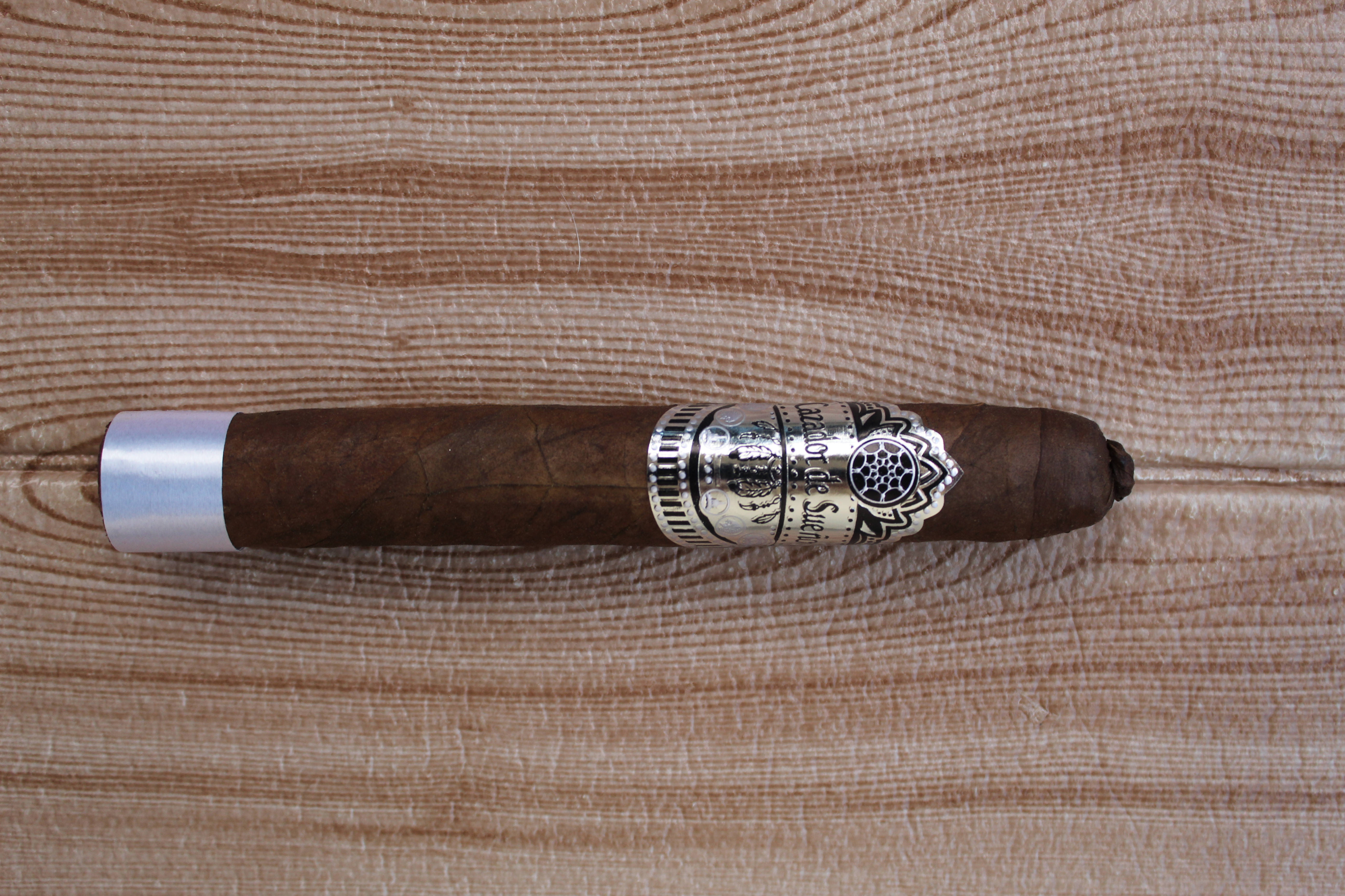 Cazador de Sueños El Exquisito - Cigarro premium Gran Toro 58×6 edición limitada República Dominicana